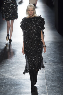 Christophe Kane Fall 2018 Ready-to-Wear , Christophe Kane осень зима 2018 , Fashion show , неделя моды в Лондане , LFW , Mainstyles